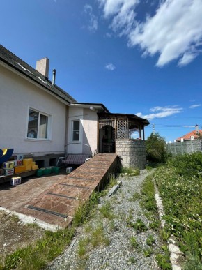 ул. Кленовая,1 в Нижней Туре - nizhnyaya-tura.yutvil.ru - фото 3
